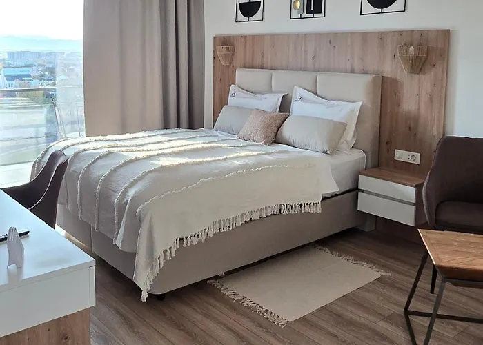 Alphaview Apartman *